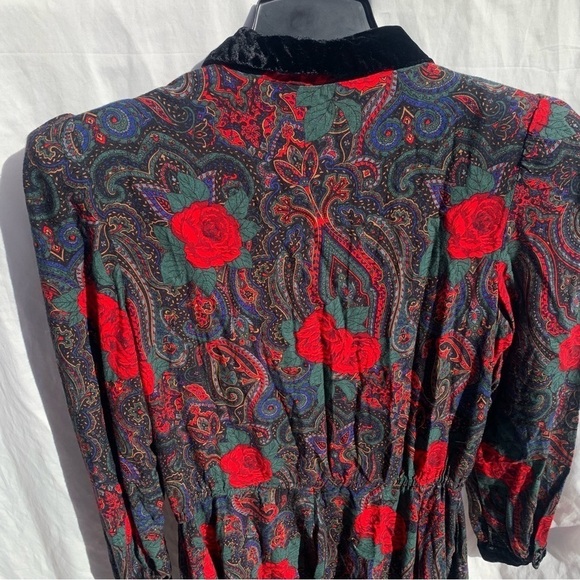 Vintage Plaid Paisley Rose Green and Red Maxi Dress with Velvet Cuffs and Collar - Picture 8 of 9
